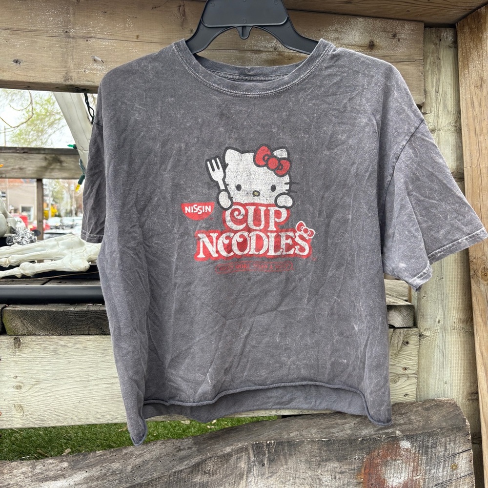 Nissin Gray Hello Kitty Cup Noodles Tee